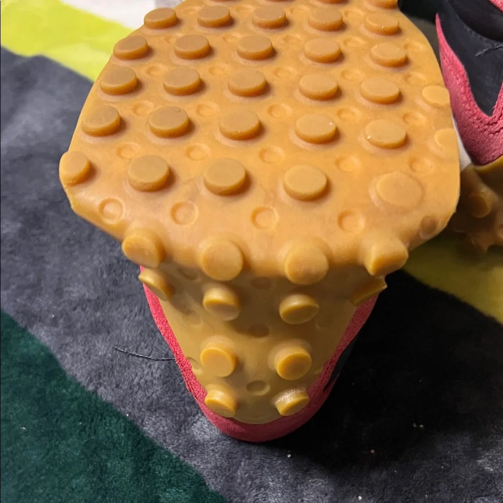 Men’s New Balance Black and Cream Sneakers Size 12 - Picture 8 of 13